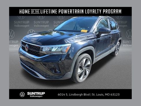 Used 2024 Volkswagen Taos SE image 1