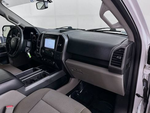 Used 2017 Ford F150 XLT w/ Equipment Group 301A Mid AWD/4WD image 29