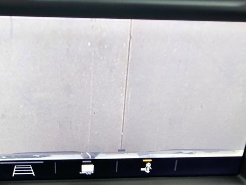 Used 2019 GMC Sierra 1500 AT4 w/ Off Road Performance Package image 16