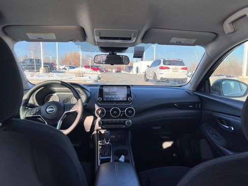 Used 2024 Nissan Sentra SV image 10