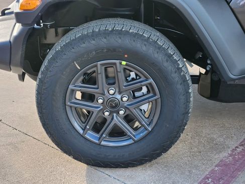 New 2026 Jeep Wrangler Unlimited Sport image 7