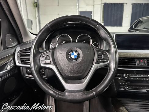 Used 2016 BMW X5 xDrive40e AWD/4WD image 38