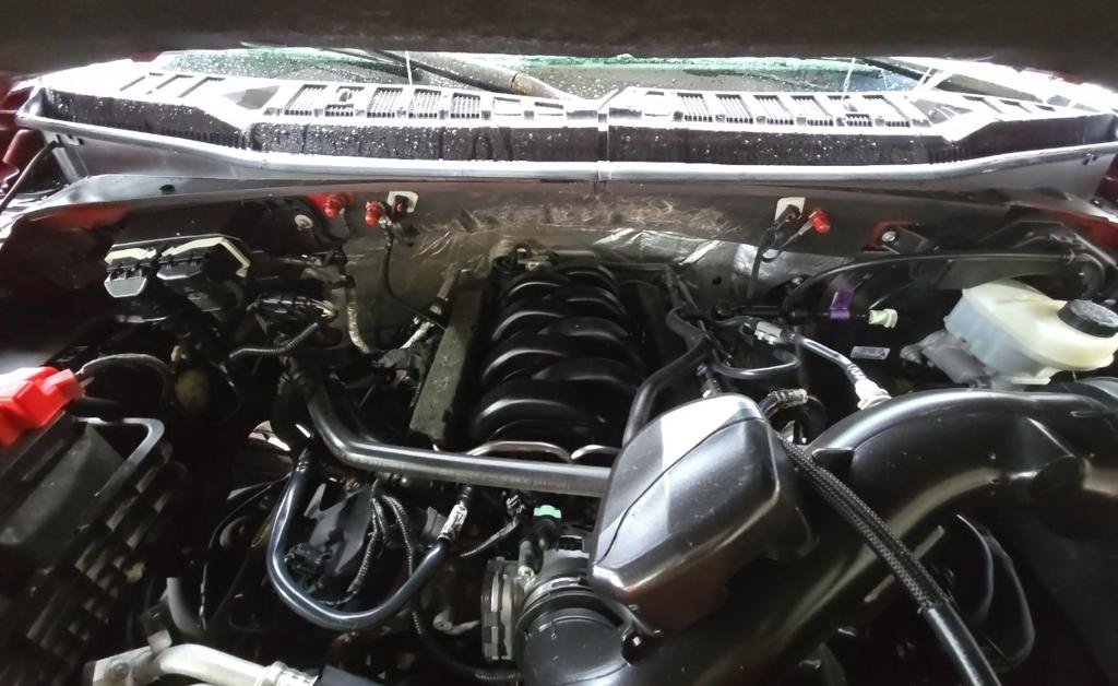 Used 2015 Ford F150 XLT w/ Equipment Group 301A Mid AWD/4WD image 9
