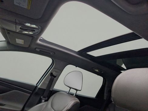 Used 2019 Hyundai Santa Fe AWD image 18