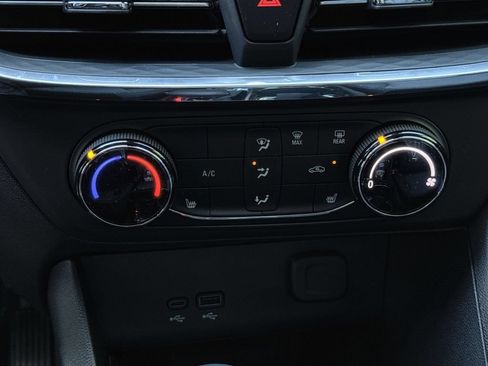New 2026 Buick Encore GX Preferred w/ Comfort Package FWD image 20