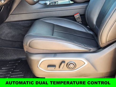 Used 2024 Jeep Wagoneer Series II image 23