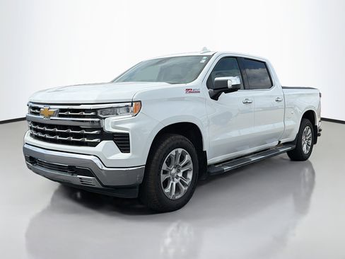 Used 2024 Chevrolet Silverado 1500 LTZ AWD/4WD image 12