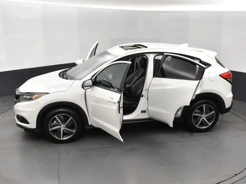 Used 2022 Honda HR-V EX-L image 7
