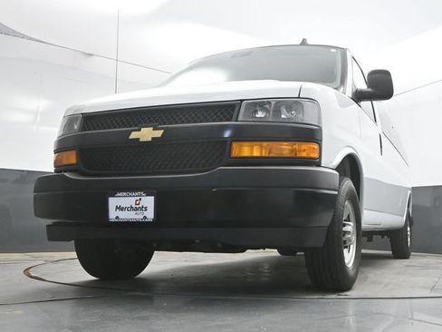 Used 2024 Chevrolet Express 3500 LS RWD image 34