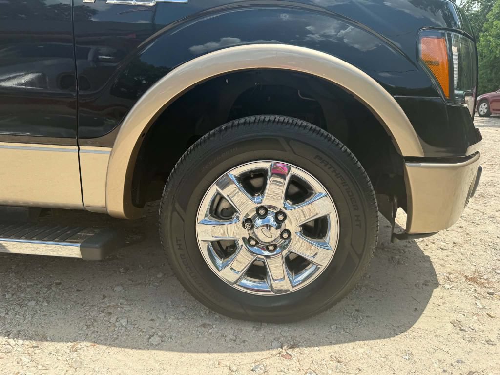 Used 2013 Ford F150 Lariat w/ Lariat Chrome Pkg RWD image 30
