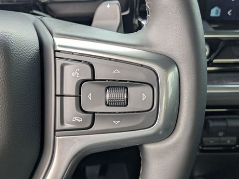 Used 2025 Chevrolet Silverado 1500 LTZ image 25