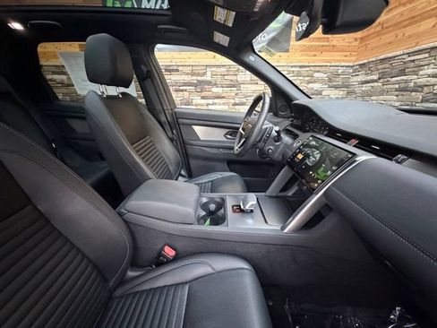 Used 2024 Land Rover Discovery Sport Dynamic SE AWD/4WD image 16