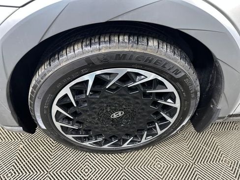 Used 2023 Hyundai Ioniq 5 Limited image 10