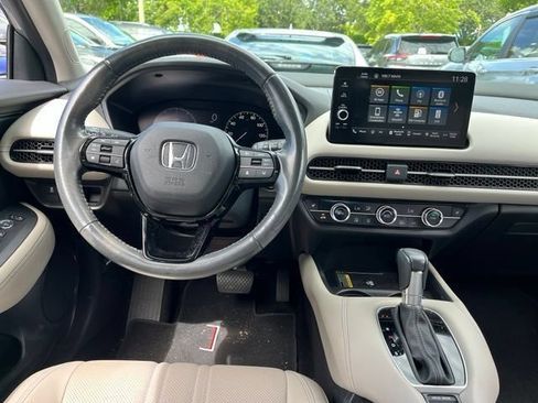 Used 2024 Honda HR-V EX-L image 8