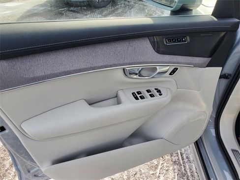 New 2026 Volvo XC90 T8 Ultra image 10