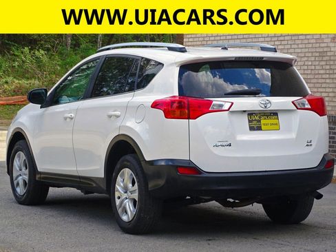 Used 2013 Toyota RAV4 LE image 8