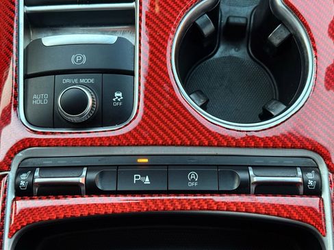 Used 2019 Kia Stinger GT1 image 23