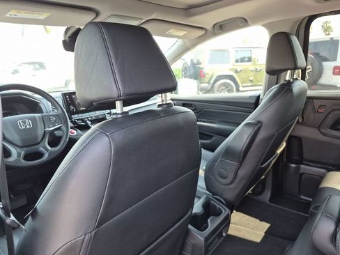 Used 2024 Honda Odyssey EX-L image 28