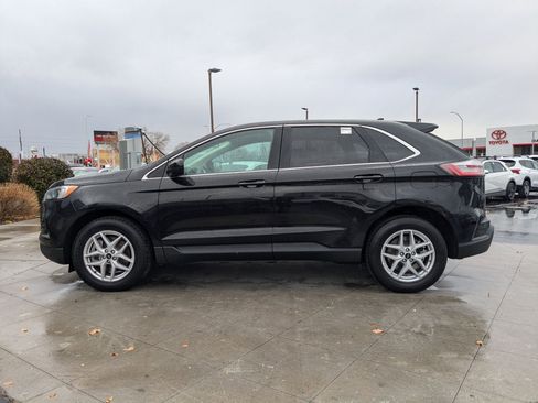 Used 2023 Ford Edge SEL image 9