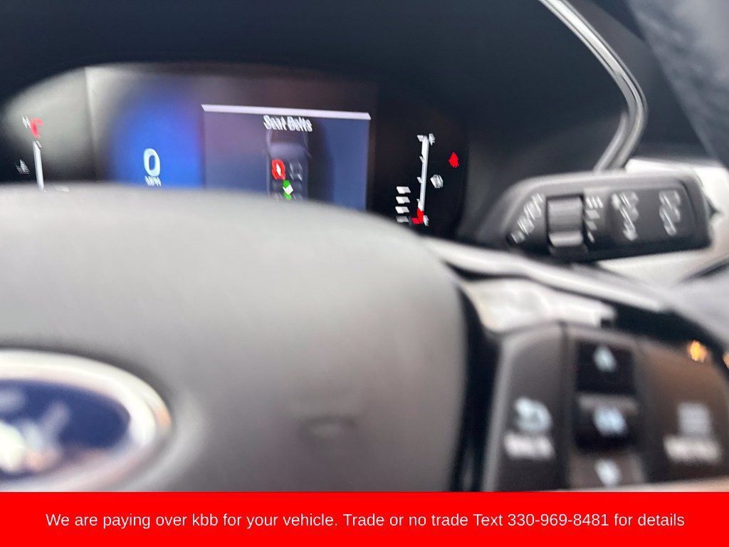 Used 2024 Ford Escape Active AWD/4WD image 16