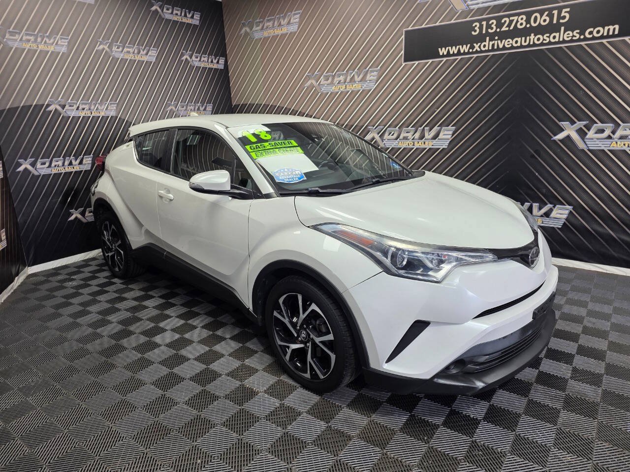 Used 2018 Toyota C-HR XLE FWD image 7