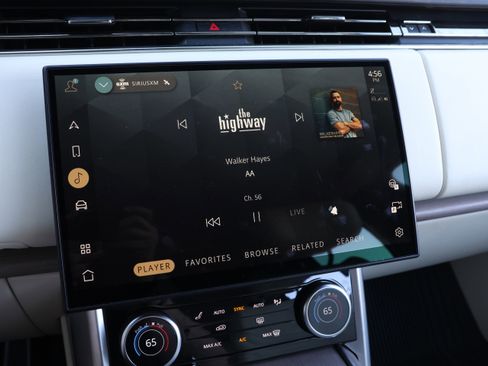 Used 2023 Land Rover Range Rover First Edition image 22