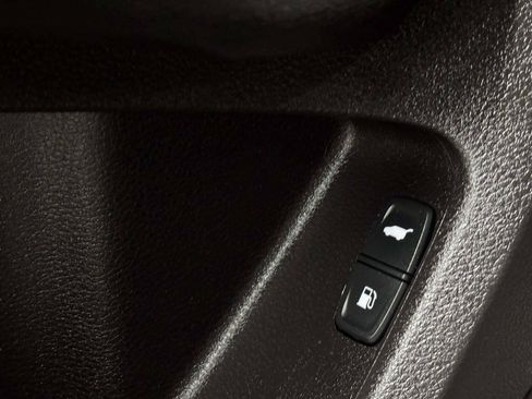 Used 2020 Acura MDX SH-AWD image 32
