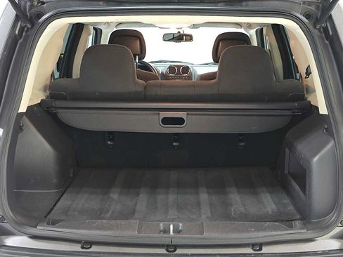 Used 2017 Jeep Patriot Sport w/ Power Value Group AWD/4WD image 14