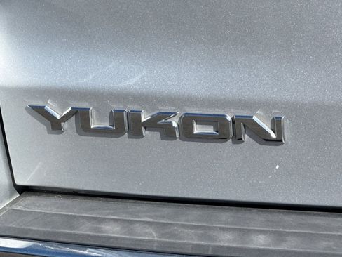 Used 2016 GMC Yukon Denali w/ Open Road Package image 46