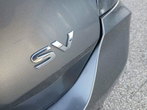 Used 2018 Nissan Rogue S AWD/4WD image 17