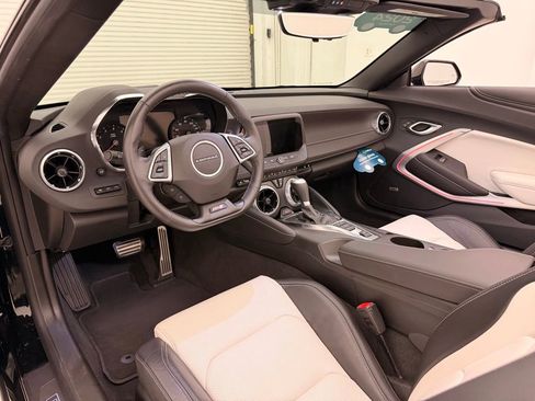 Certified 2024 Chevrolet Camaro SS image 31