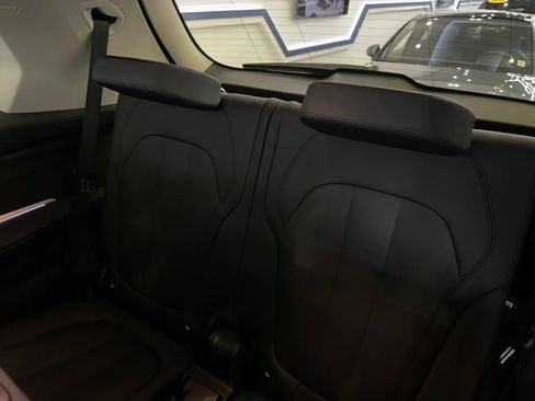 Used 2022 BMW X7 xDrive40i w/ Premium Package AWD/4WD image 20