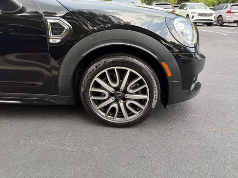 Used 2019 MINI Cooper Countryman S w/ Yin Yang Edition FWD image 13