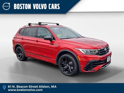 Used 2024 Volkswagen Tiguan SE R-Line