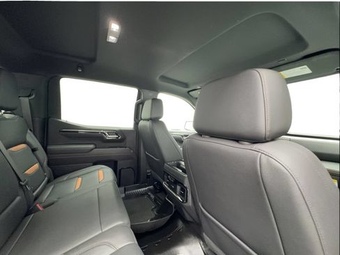 Used 2025 GMC Sierra 1500 AT4 AWD/4WD image 30