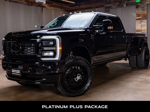 Used 2026 Ford F350 Platinum w/ Platinum Plus Package AWD/4WD image 5