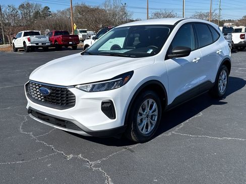 New 2026 Ford Escape Active w/ Cold Weather Package FWD image 3
