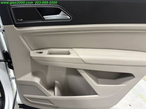 Used 2018 Volkswagen Atlas SEL Premium image 26