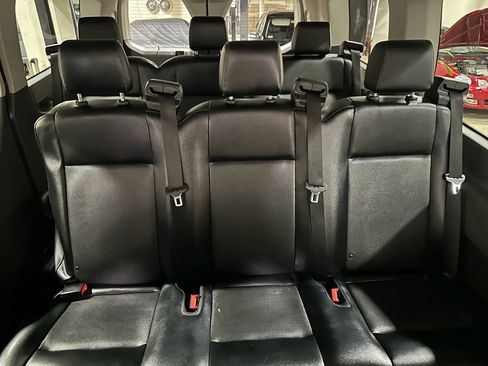 Used 2020 Ford Transit 150 XL image 44