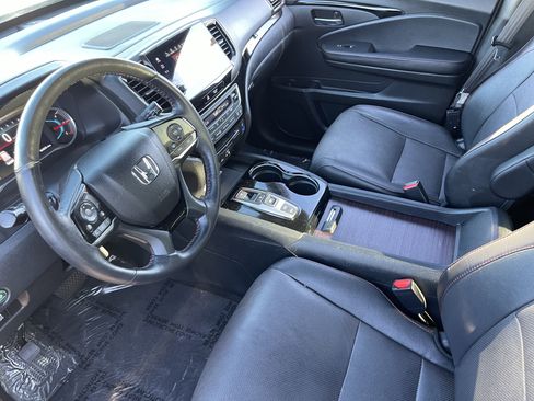 Used 2022 Honda Pilot Black Edition image 19
