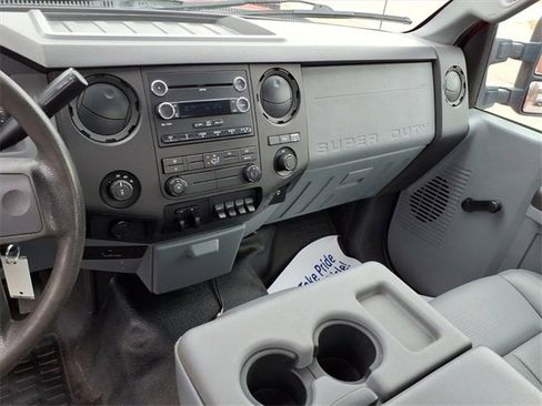 Used 2011 Ford F250 XL w/ XL Value Pkg image 15