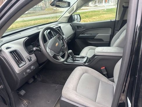 Used 2018 Chevrolet Colorado W/T w/ WT Convenience Package image 11