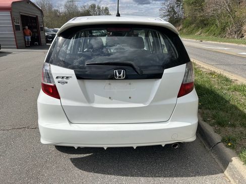 Used 2010 Honda Fit Sport image 6
