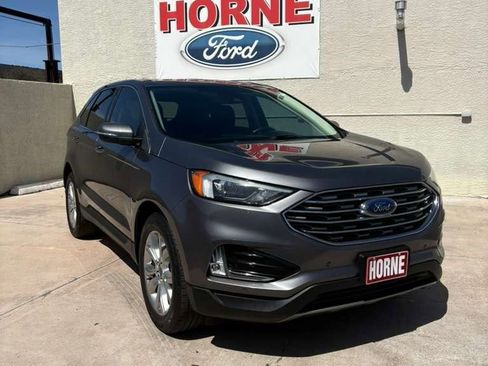 Used 2022 Ford Edge Titanium image 1