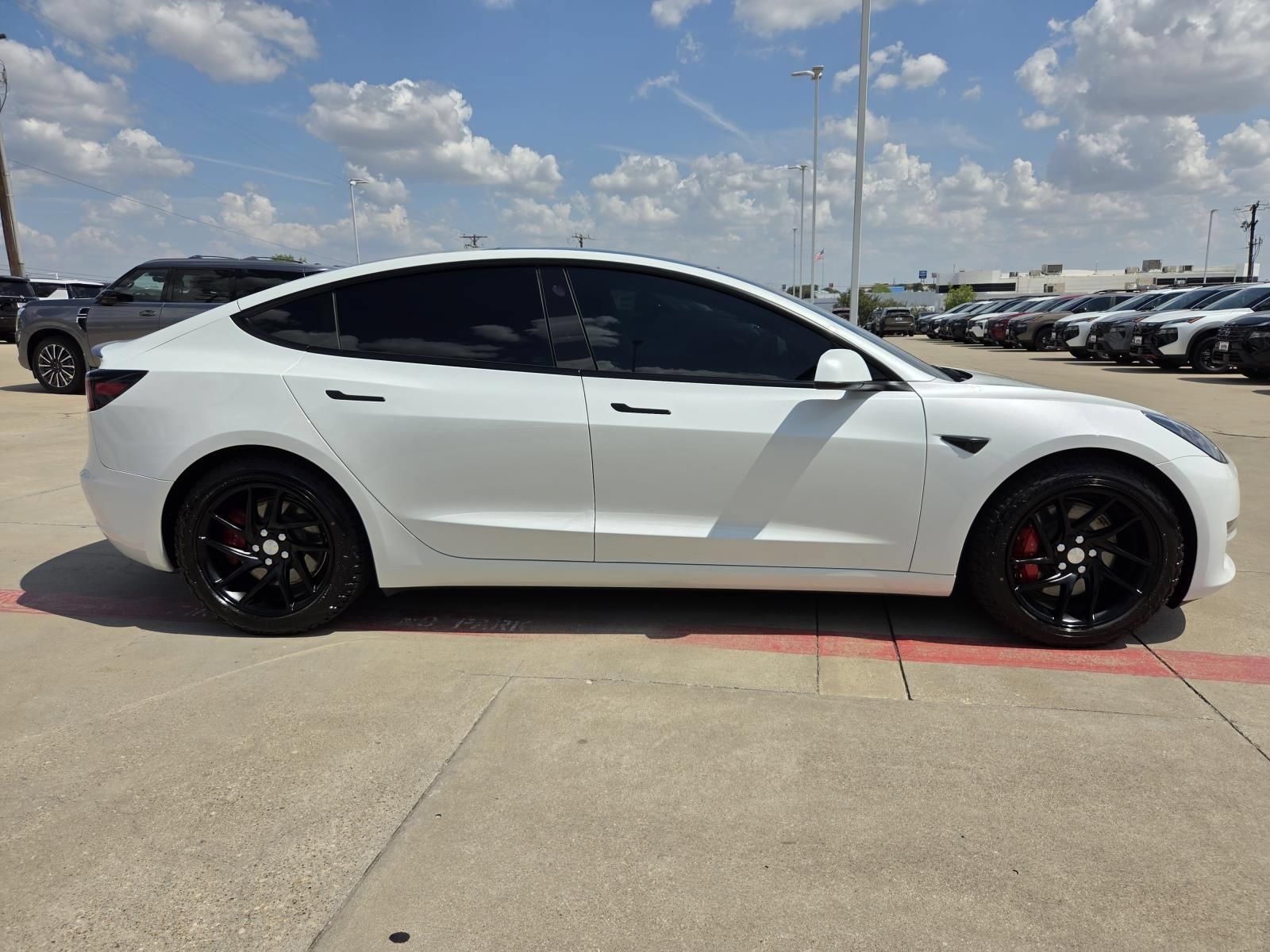 Used 2023 Tesla Model 3 Performance AWD/4WD image 4