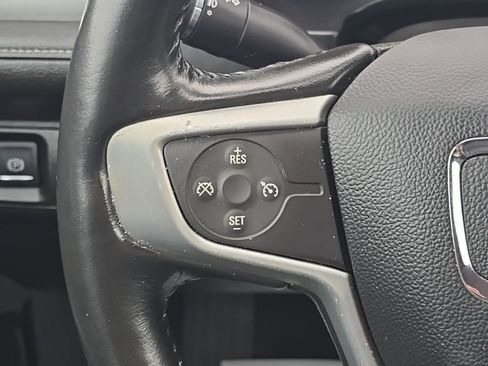 Used 2020 GMC Acadia SLT image 27