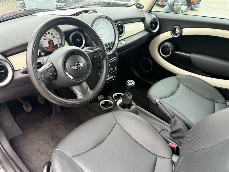 Used 2013 MINI Cooper Hardtop FWD image 9