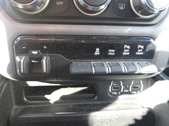 Used 2021 RAM 1500 Big Horn AWD/4WD image 16