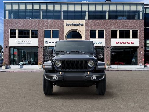 New 2026 Jeep Gladiator Sport AWD/4WD image 6