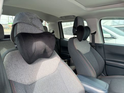 Used 2024 Ford Maverick XLT w/ XLT Luxury Package image 12